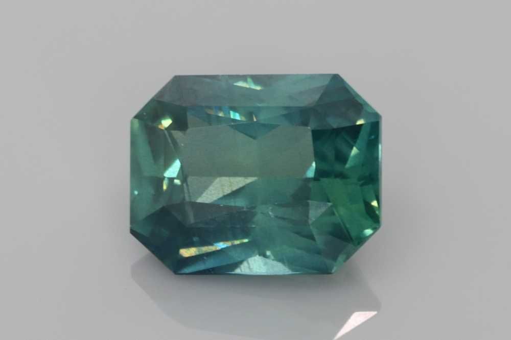 Emerald Teal Sapphire 4.14ct loose gemstone