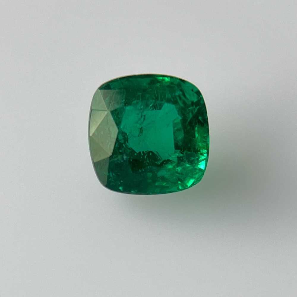 Cushion Green Emerald 2.57ct loose gemstone