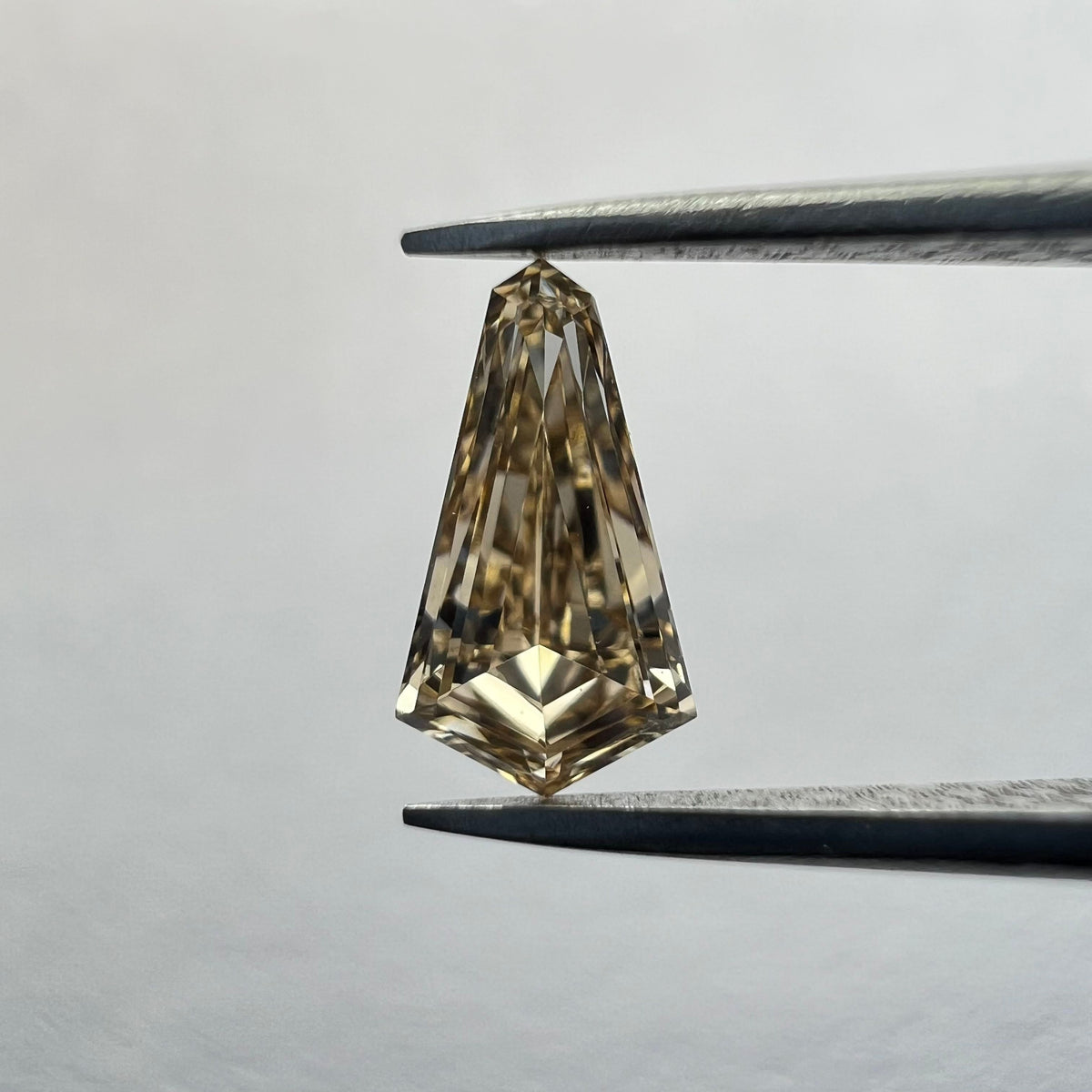 Kite Brown Lab-grown Diamond 0.25ct VVS2 loose diamond