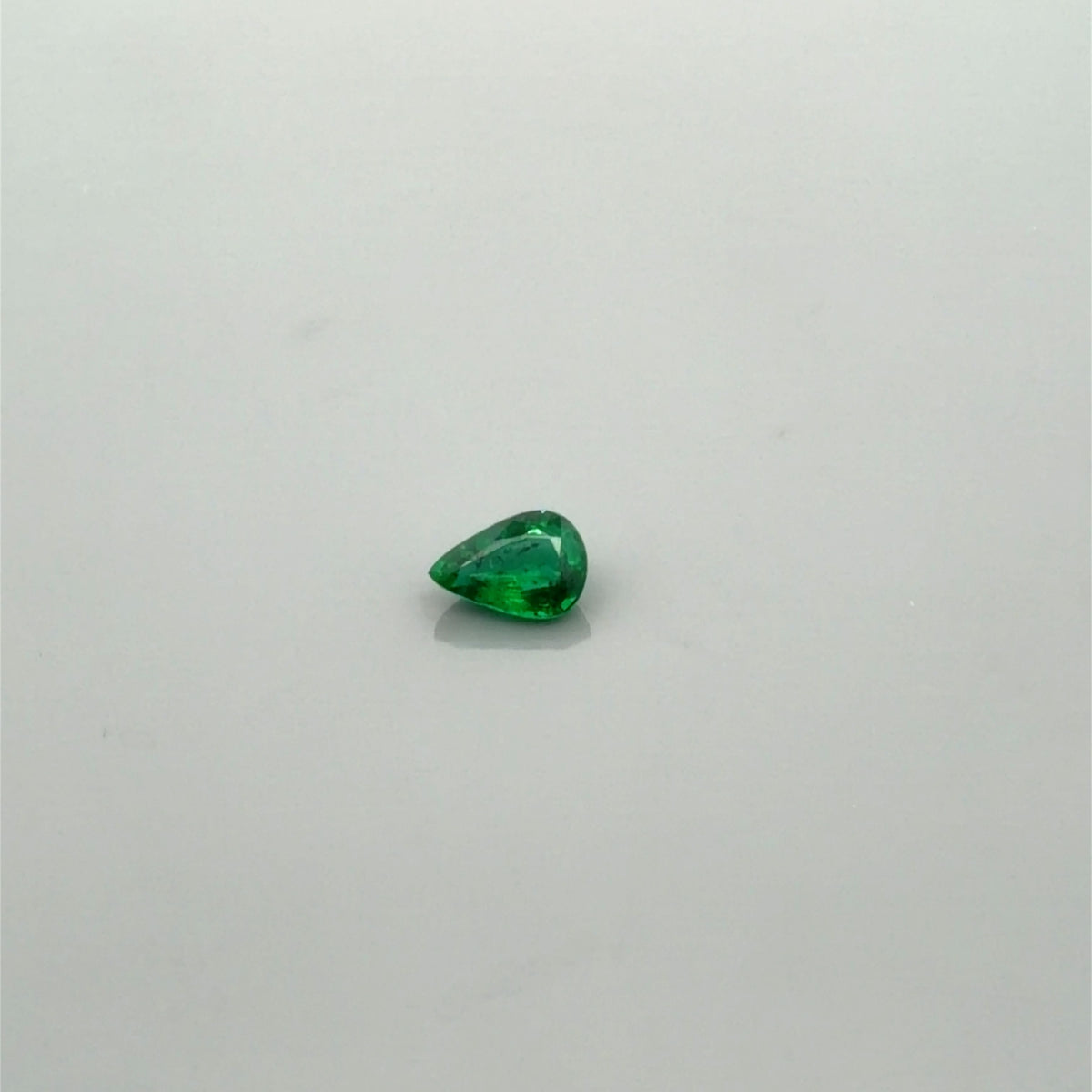 Pear Green Emerald 0.59ct loose gemstone