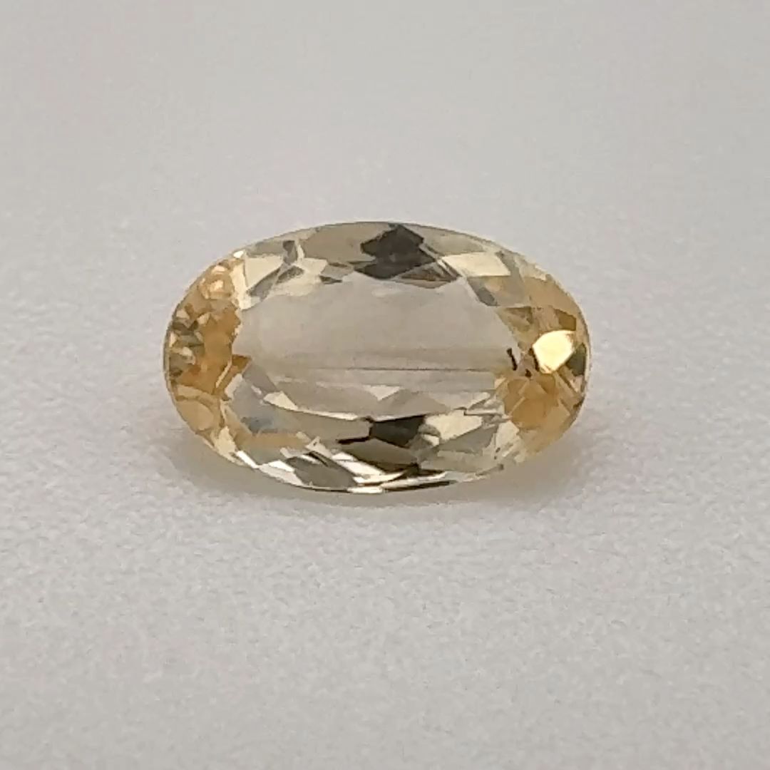 Oval Yellow Topaz 0.5ct loose gemstone