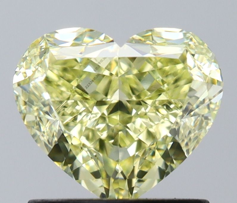 Heart Fancy Light Yellow Natural Diamond 1.31ct VVS1 loose diamond