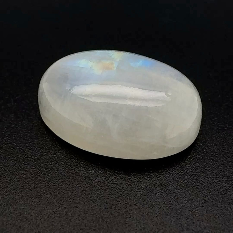 Oval White Moonstone 12.105ct loose gemstone