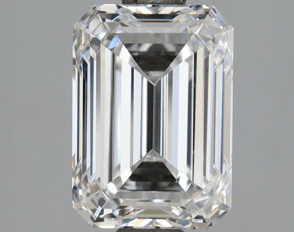 Emerald Lab-Grown Diamond 2.64ct D VVS1