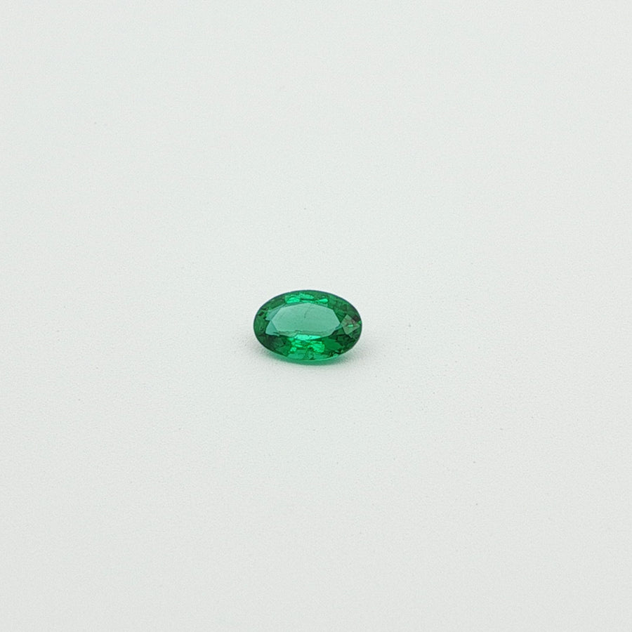 Oval Green Emerald 0.32ct loose gemstone