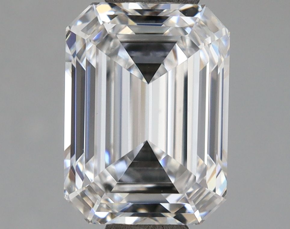 Emerald Lab-Grown Diamond 1.39ct D VVS1