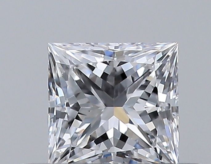 Princess Natural Diamond 0.31ct D VVS2