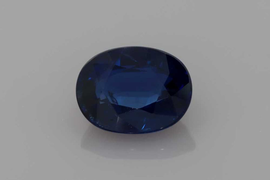 Oval Blue Sapphire 3.95ct loose gemstone