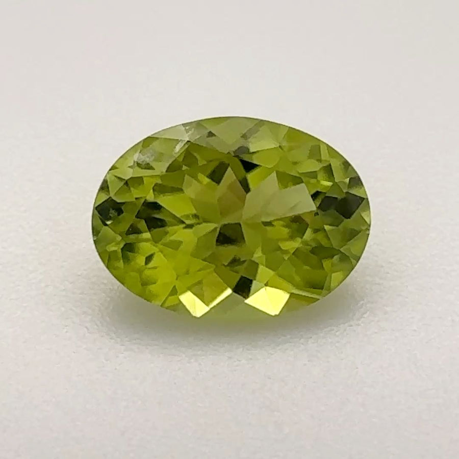 Oval Green Peridot 1.05ct loose gemstone