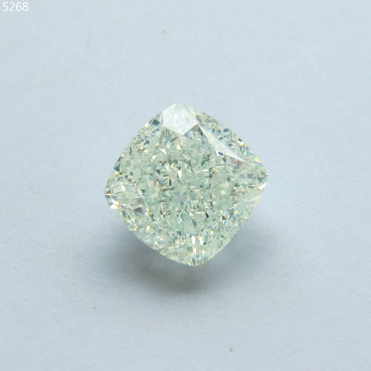 Cushion Fancy Light Green Natural Diamond 4.02ct VS1 loose diamond