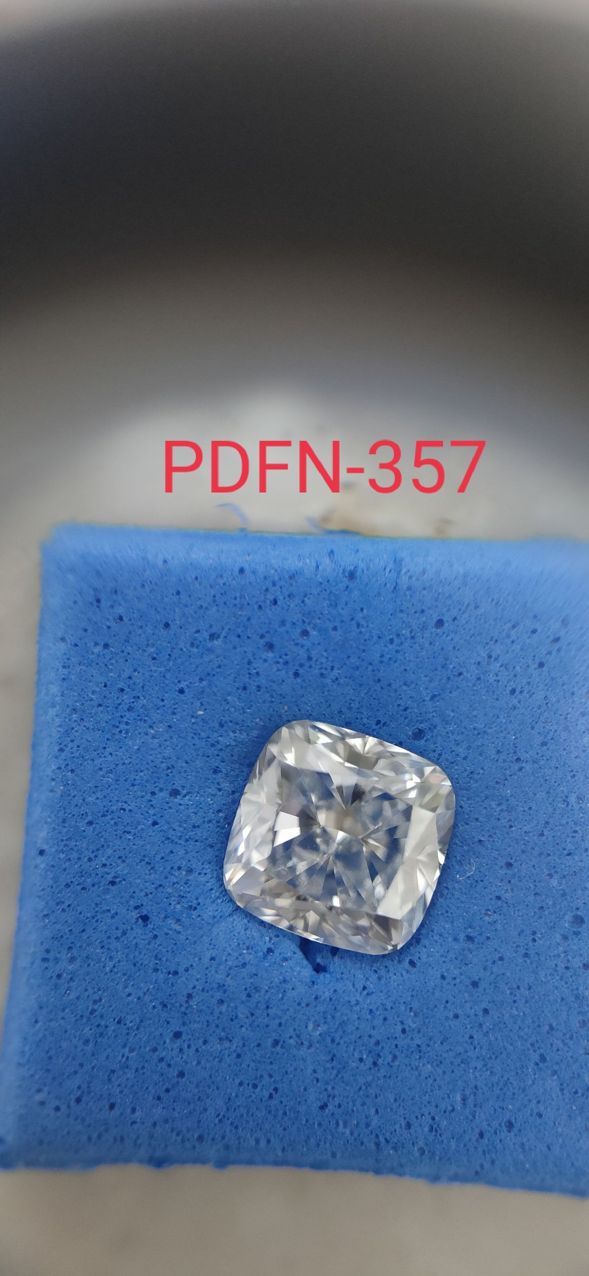 Cushion Natural Diamond 0.92ct H VVS2