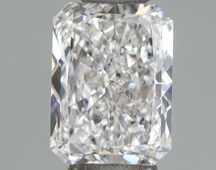 Radiant Lab-Grown Diamond 0.55ct E VVS1