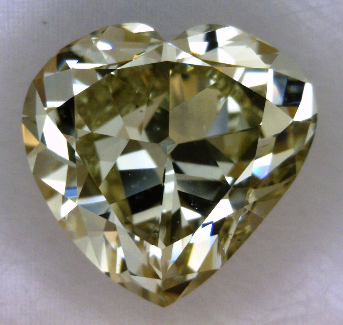 Heart Fancy Brownish Greenish Yellow Natural Diamond 1.5ct SI1 loose diamond
