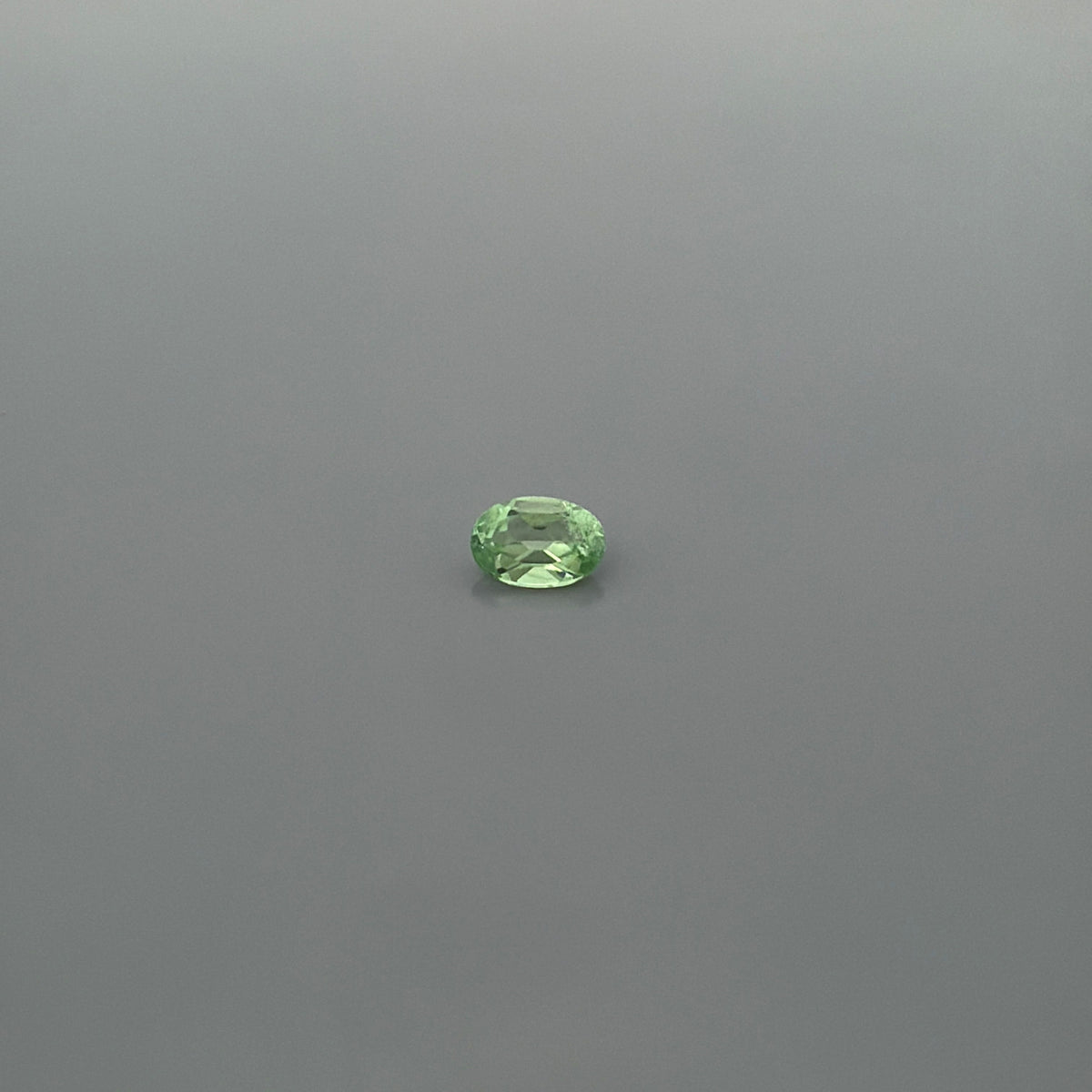 Oval Green Garnet 0.49ct loose gemstone