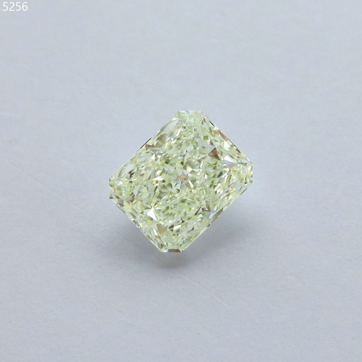 Radiant Fancy Light Green Natural Diamond 2.02ct SI1 loose diamond