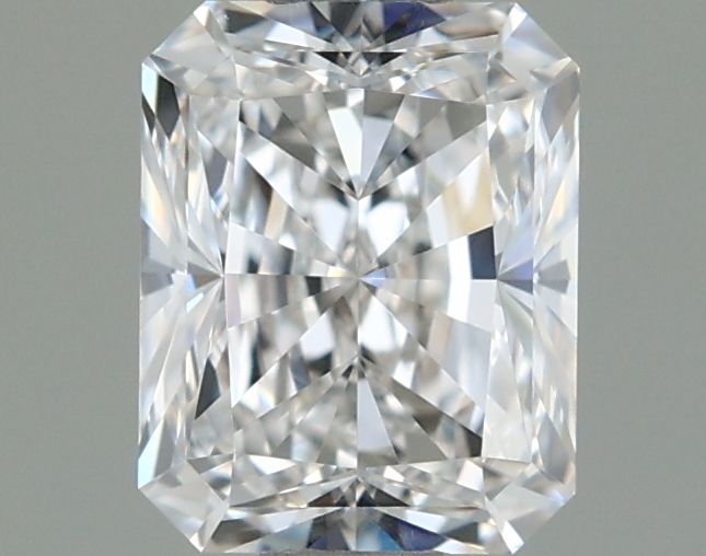 Radiant Natural Diamond 0.90ct G VVS2