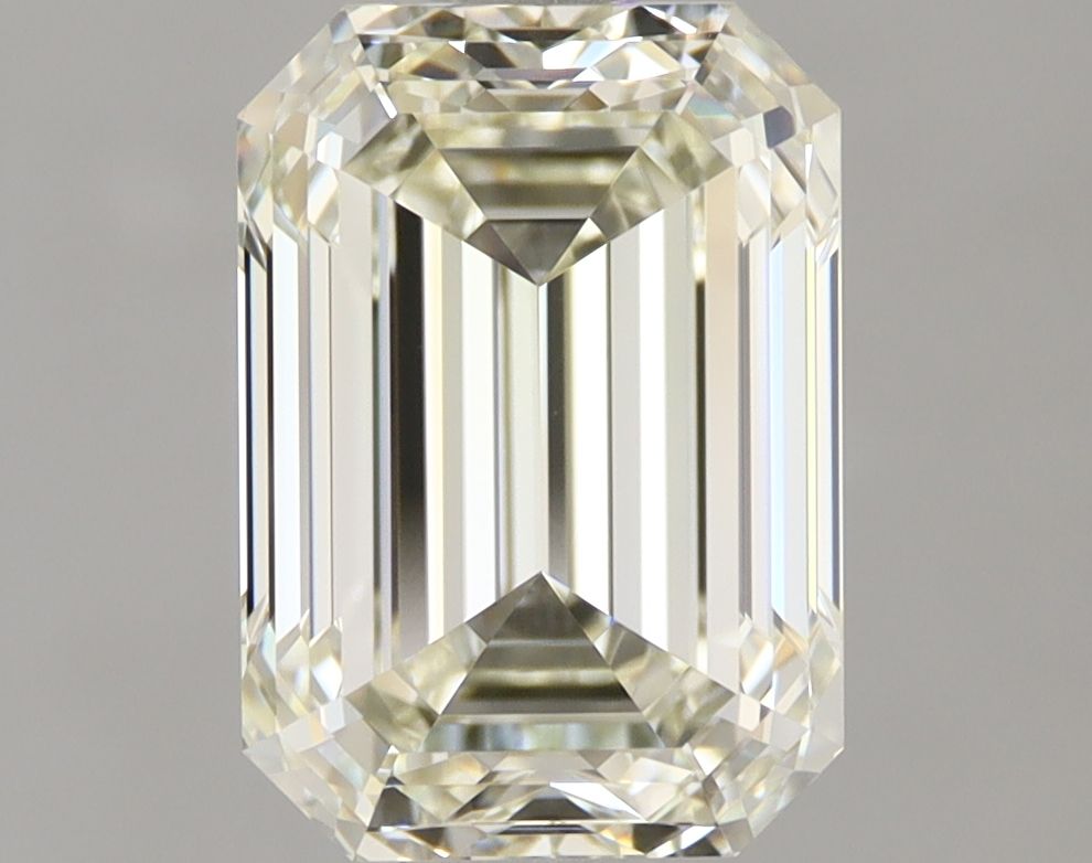 Emerald Natural Diamond 2.02ct J IF