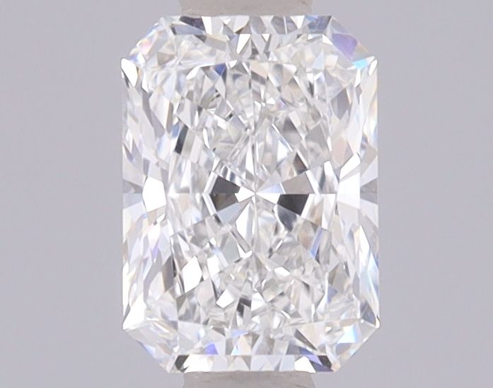 Radiant Lab-Grown Diamond 0.77ct E VVS1