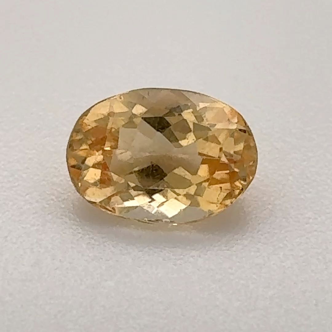 Oval Yellow Topaz 0.9ct loose gemstone