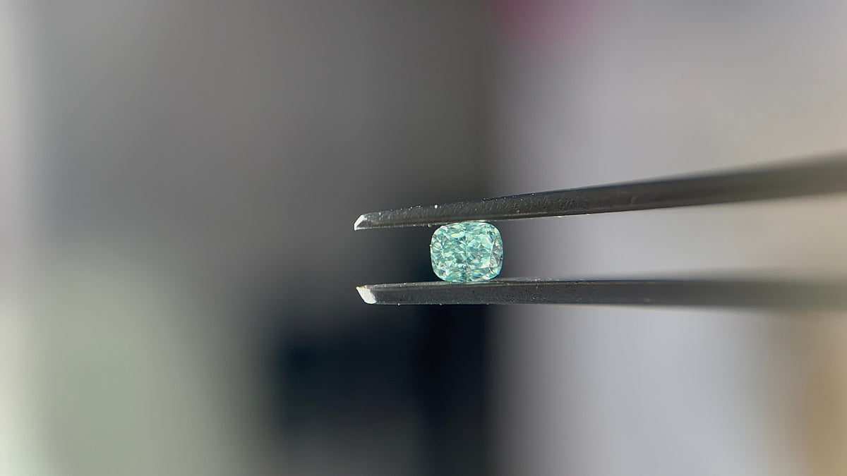 Cushion Fancy Intense Blueish Green Natural Diamond 0.1ct loose diamond