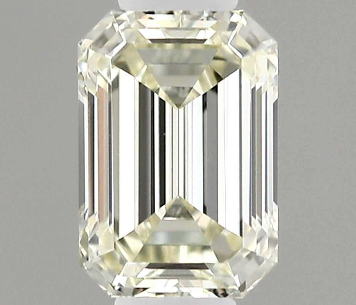 Emerald Natural Diamond 0.30ct J VS1