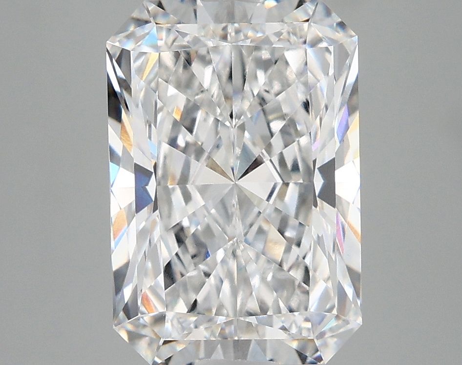 Radiant Lab-Grown Diamond 3.81ct E VVS1