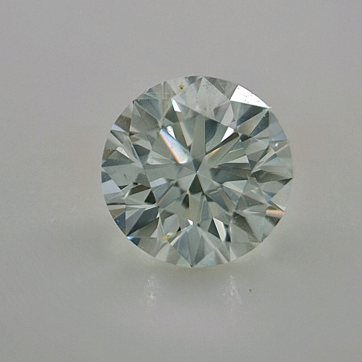 Round Fancy Green Natural Diamond 0.5ct SI2 loose diamond
