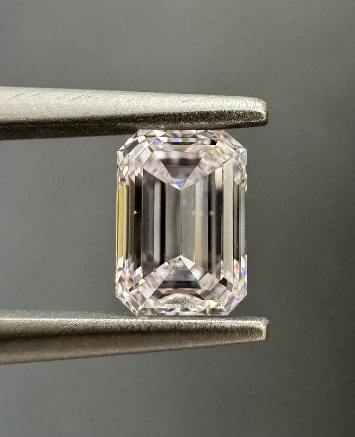 Emerald Faint Pink Natural Diamond 0.41ct VS2 loose diamond