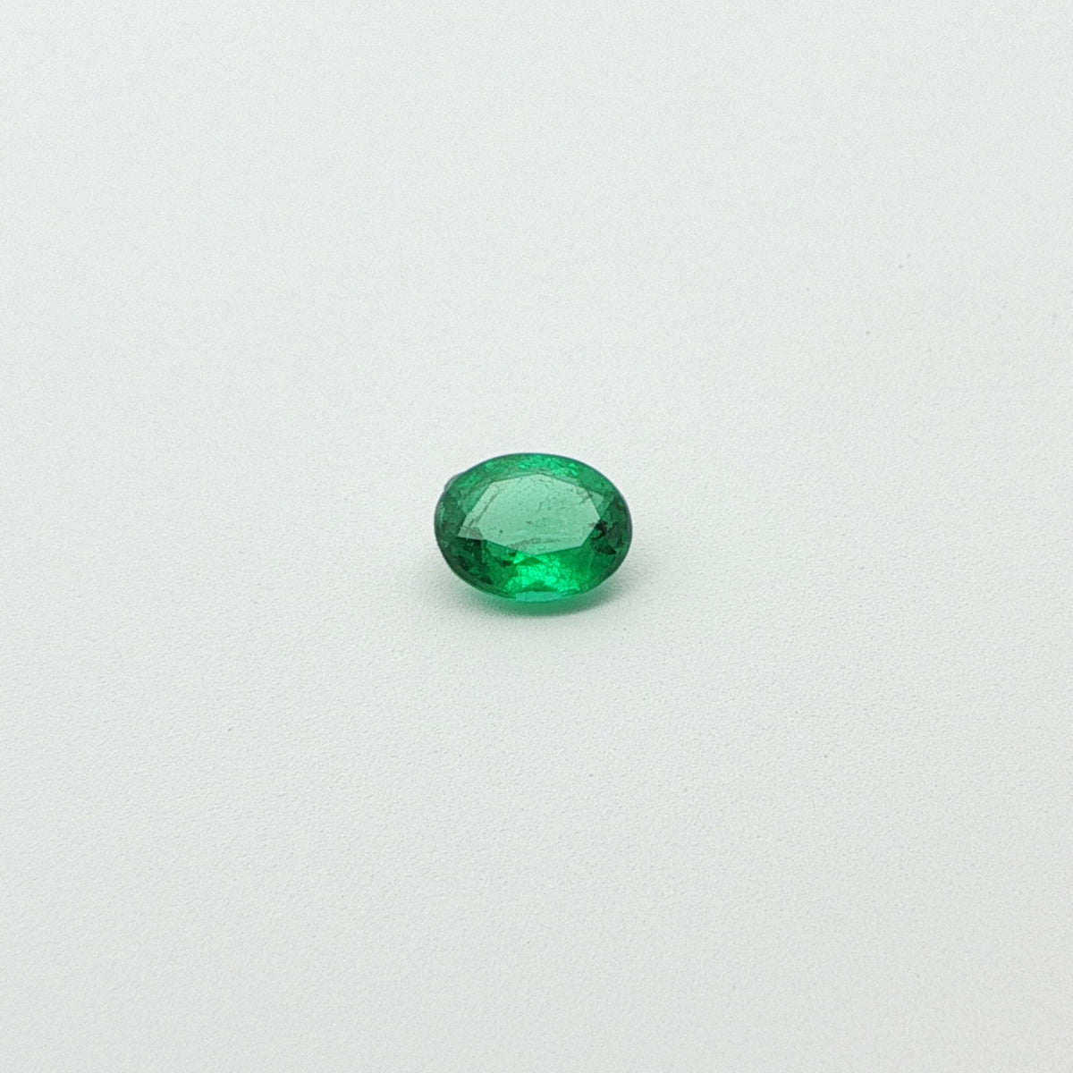 Oval Green Emerald 0.54ct loose gemstone