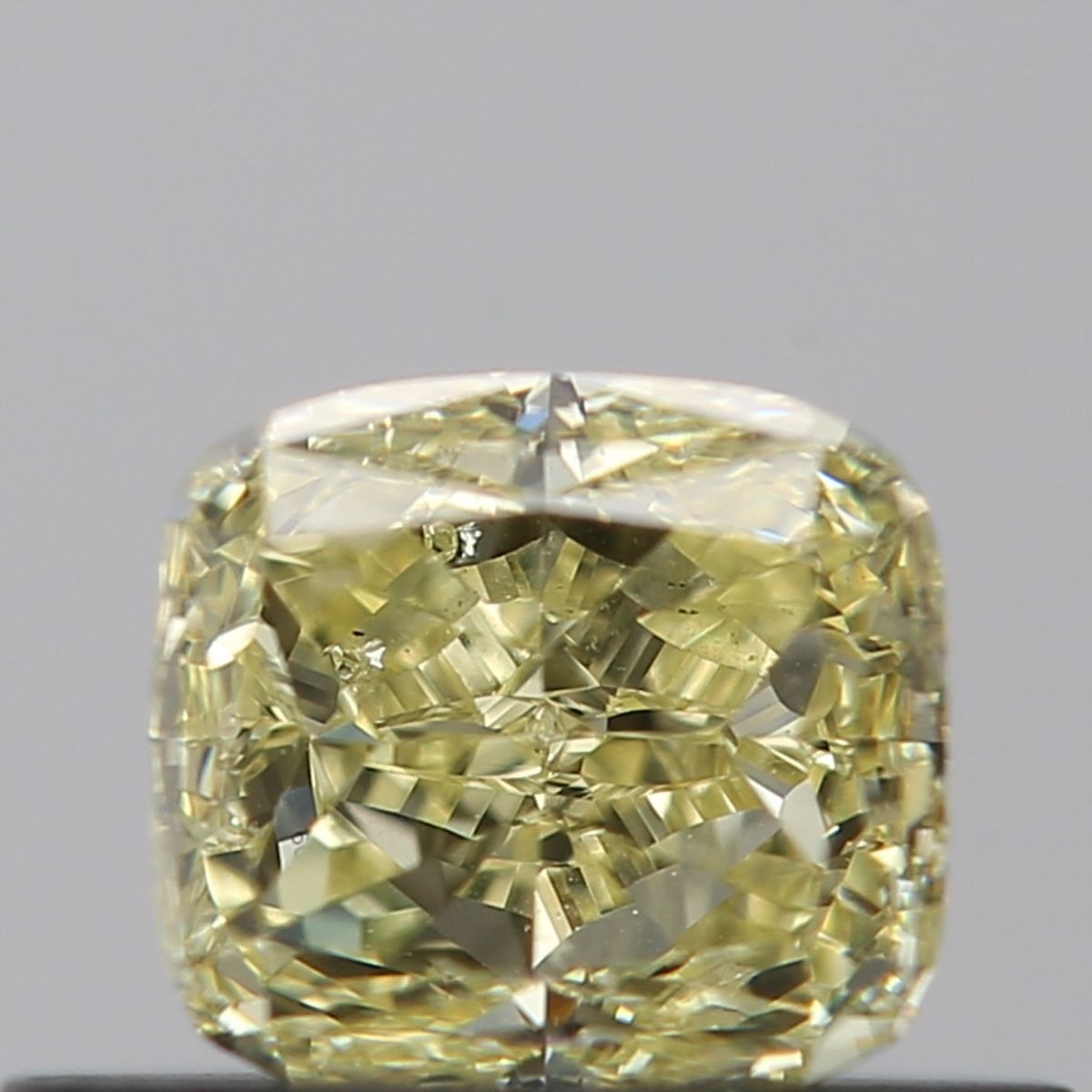 Cushion Fancy Yellow Natural Diamond 0.51ct SI2 loose diamond