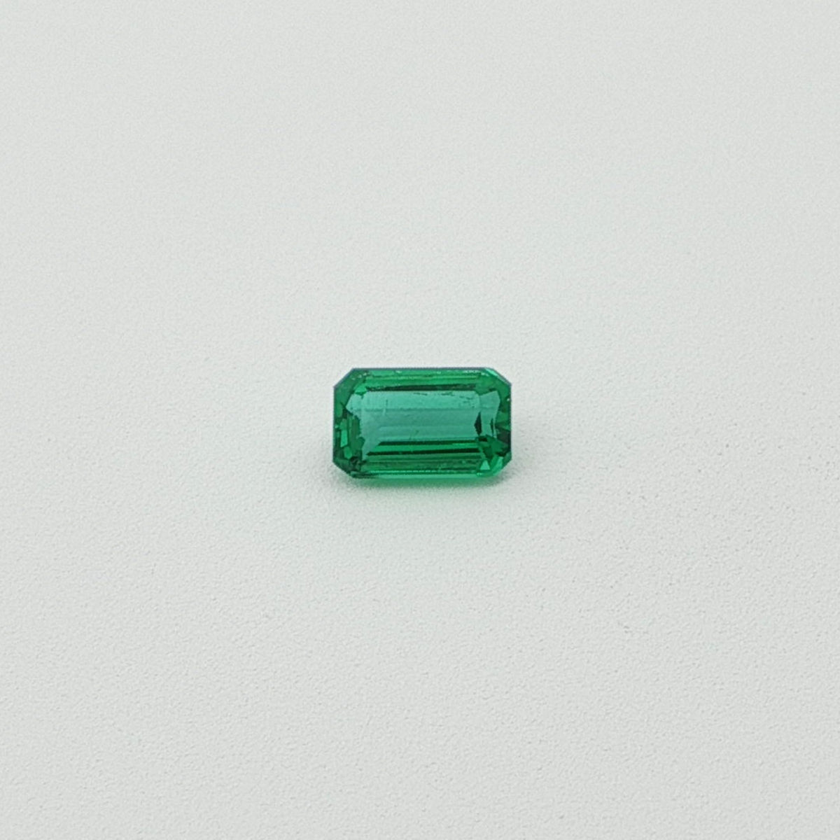 Octagonal Green Emerald 0.29ct loose gemstone