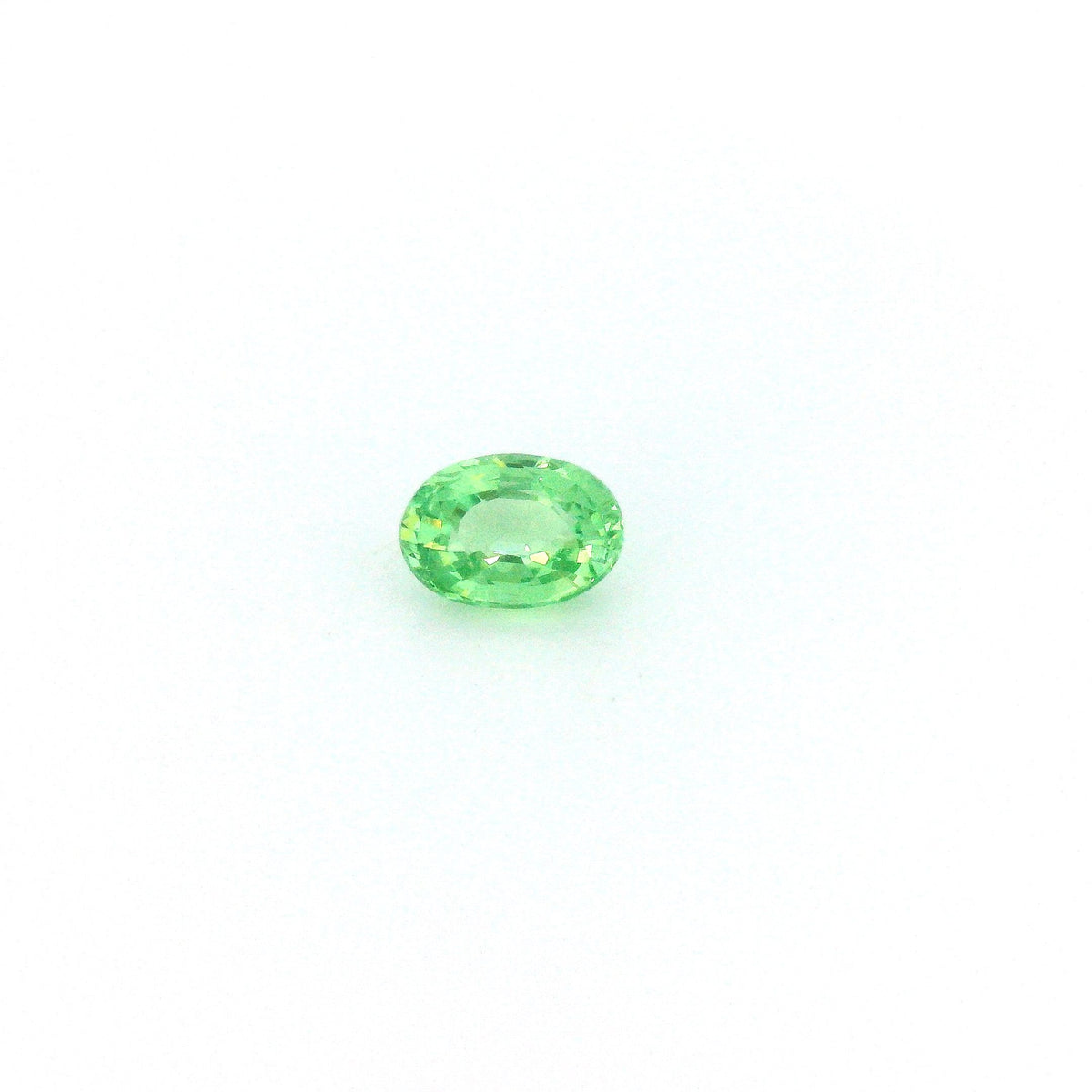 Oval Green Garnet 0.4ct loose gemstone
