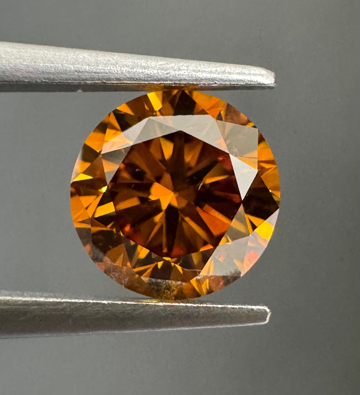 Round Fancy Deep Brownish Yellowish Orange Natural Diamond 0.8ct SI2 loose diamond