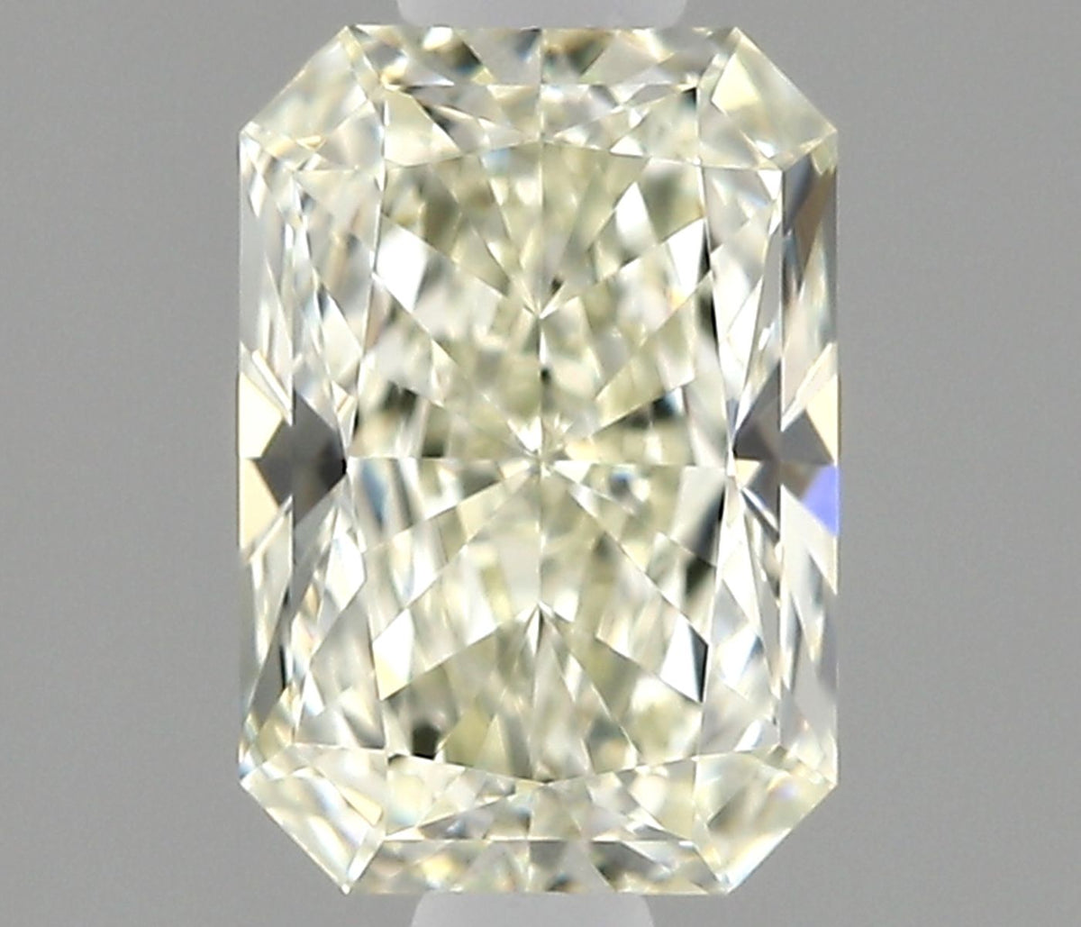 Radiant Natural Diamond 0.56ct J IF