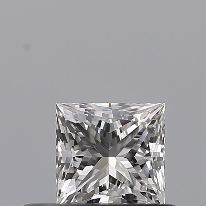Princess Natural Diamond 0.35ct E VVS2