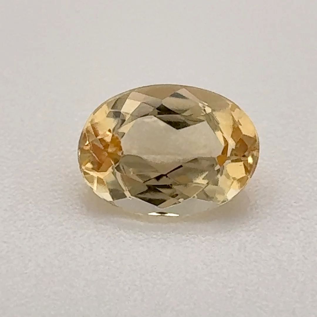 Oval Yellow Topaz 0.92ct loose gemstone