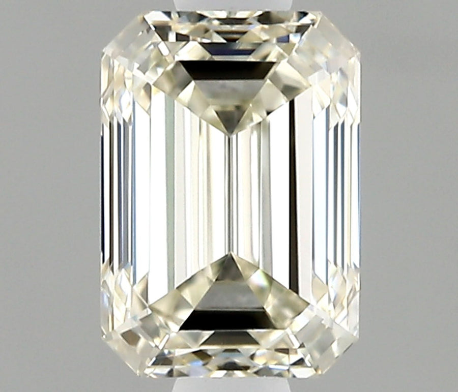 Emerald Natural Diamond 0.90ct J VVS2
