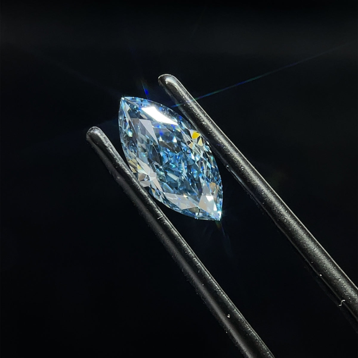 Marquise Fancy Vivid Blue Lab-grown Diamond 1ct VS1 loose diamond