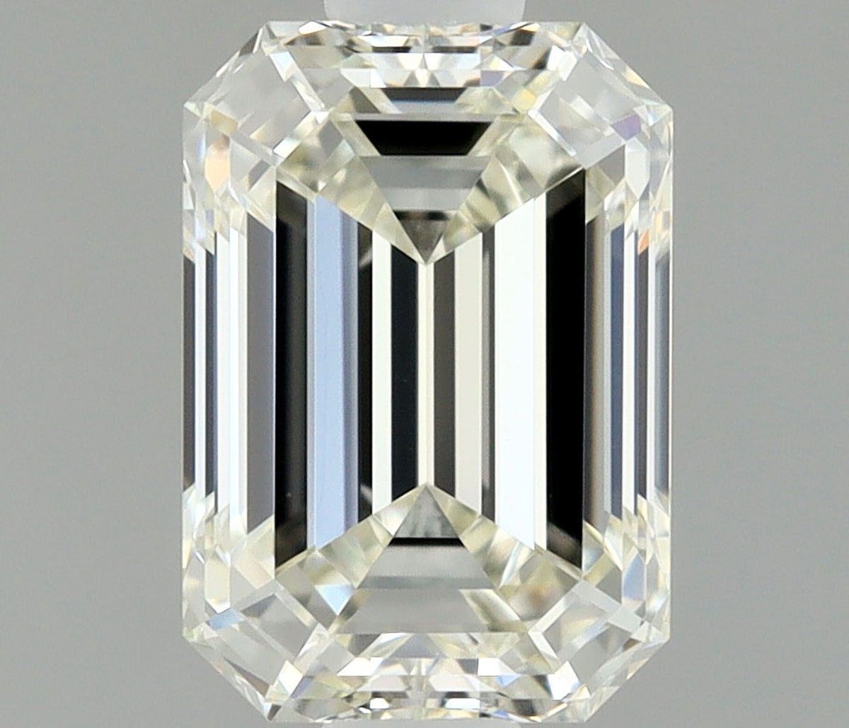 Emerald Natural Diamond 0.75ct J VVS2