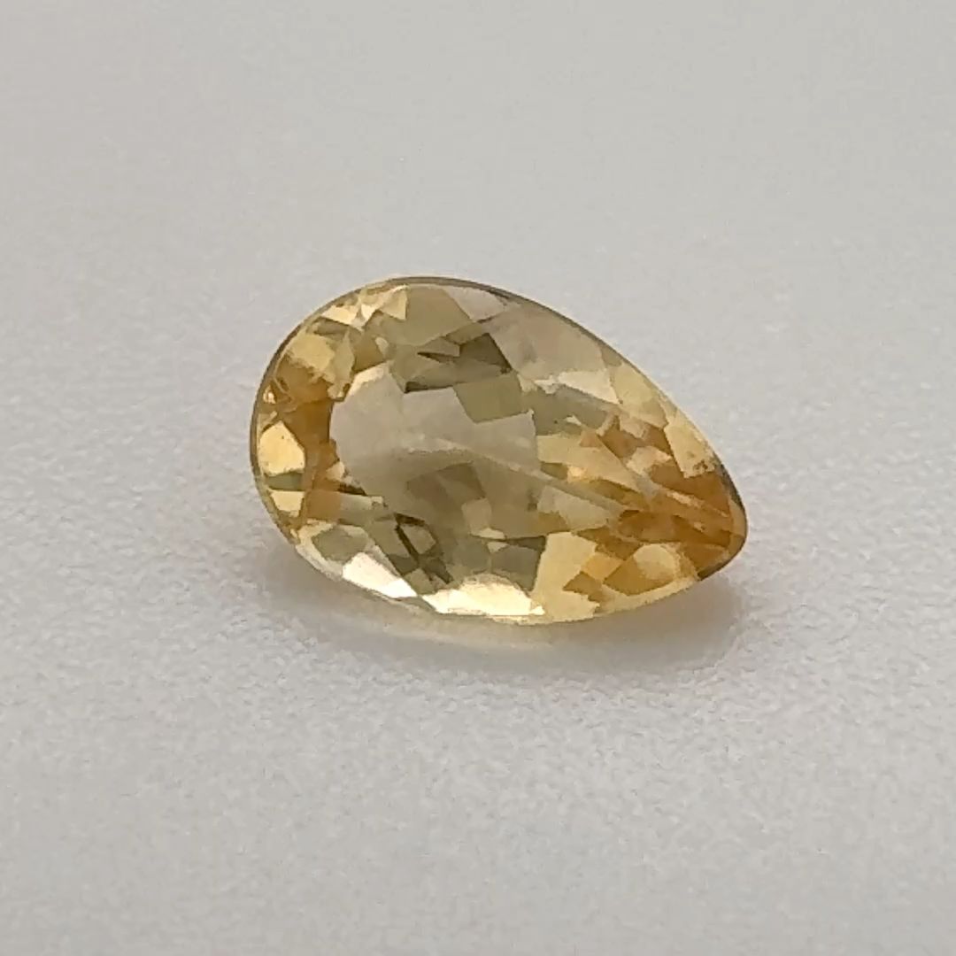 Pear Yellow Topaz 0.7ct loose gemstone
