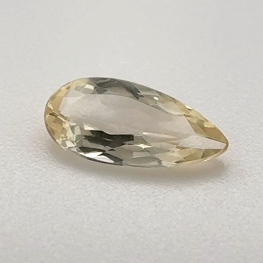 Pear Yellow Topaz 0.87ct loose gemstone