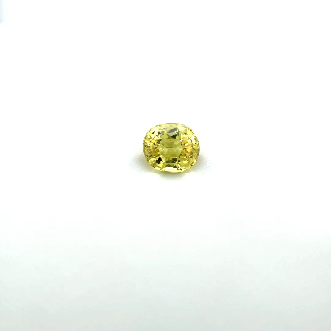 Oval Yellow Chrysoberyl 0.5ct loose gemstone
