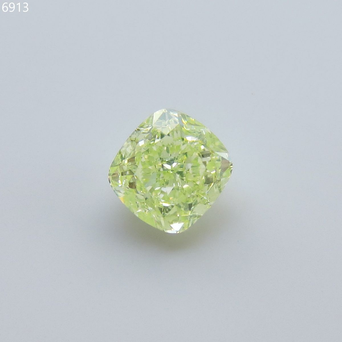 Cushion Fancy Green Natural Diamond 2.01ct VS2 loose diamond