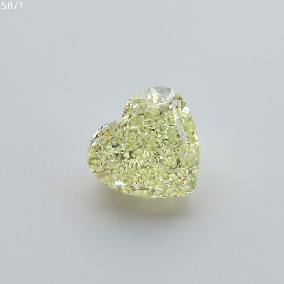 Heart Fancy Light Green Natural Diamond 5.01ct SI1 loose diamond
