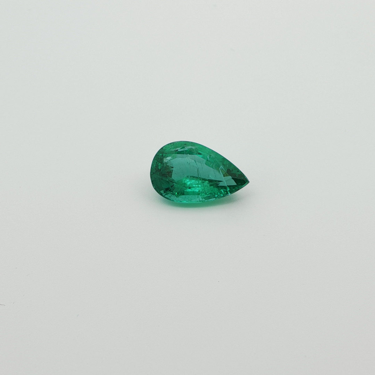 Pear Green Emerald 4.4ct loose gemstone