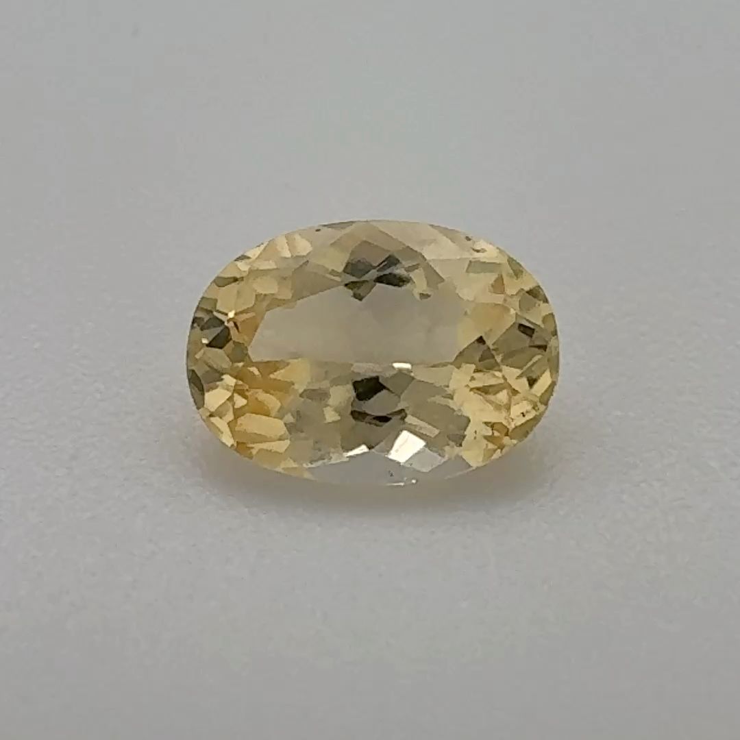 Oval Yellow Topaz 0.8ct loose gemstone