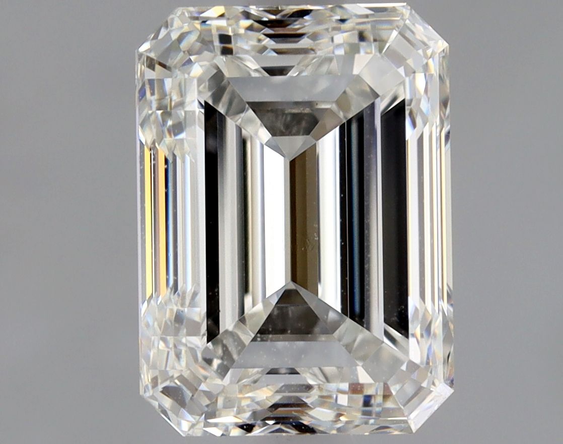 Emerald Natural Diamond 2.01ct H VS1