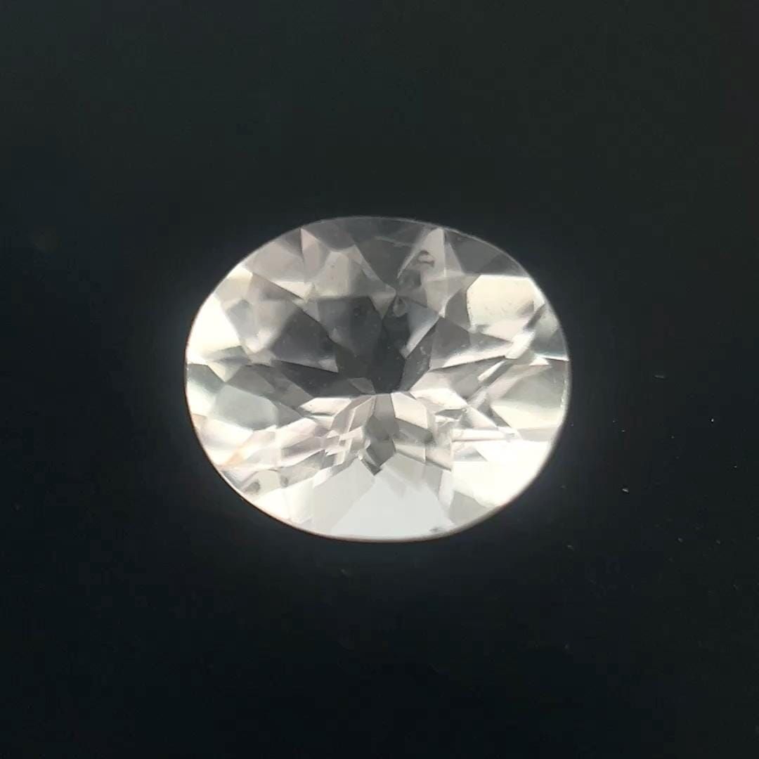 Oval Pink Morganite 0.71ct loose gemstone