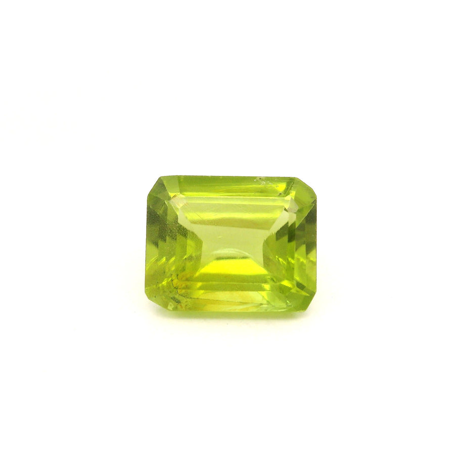 Octagonal Green Peridot 4.02ct loose gemstone