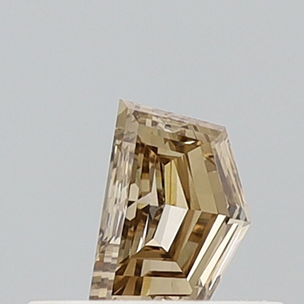 Other Fancy Vivid Yellow Lab-grown Diamond 0.44ct VS1 loose diamond